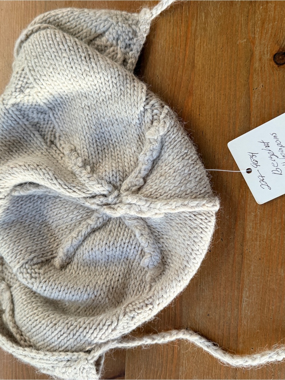 Splendid Women's Grey Cableknit Earflap Hat Bonnett Braided Ties Woolblend Cozy - Picture 12 of 14